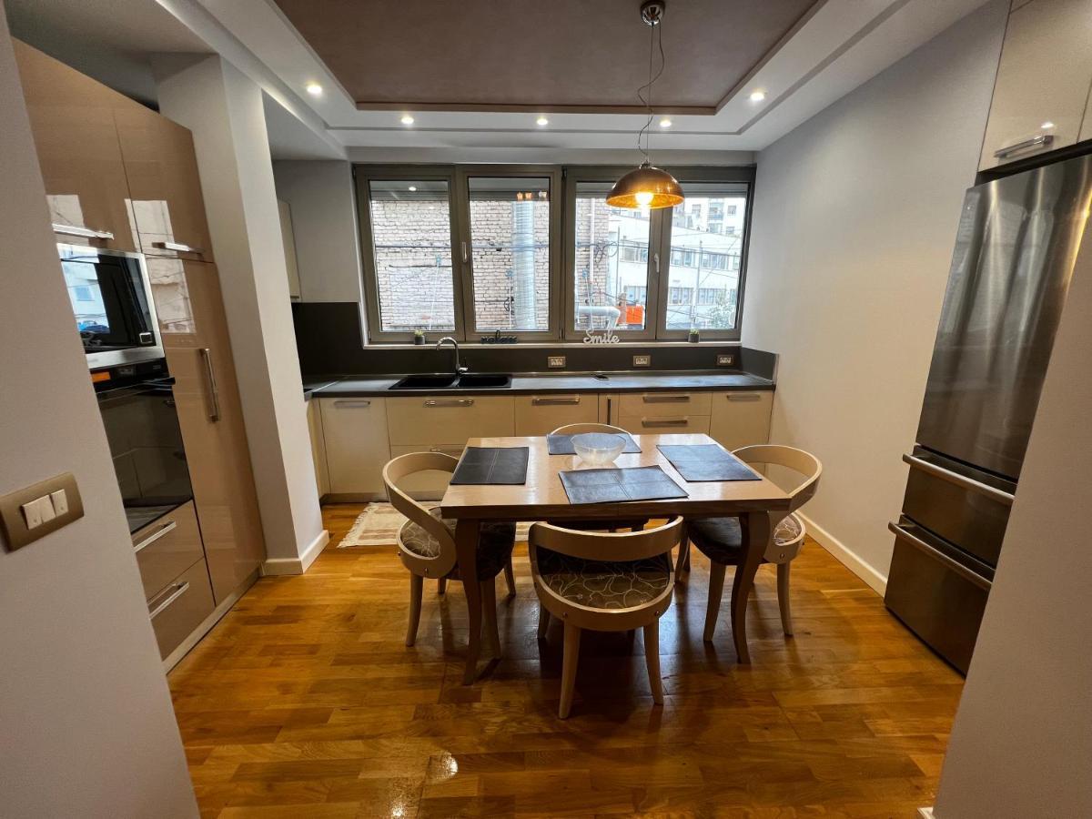 Apartment Center